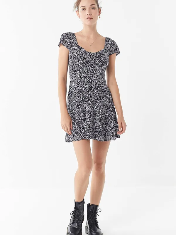 Urban Outfitters UO Finnigan Floral Mini Dress - Image 2