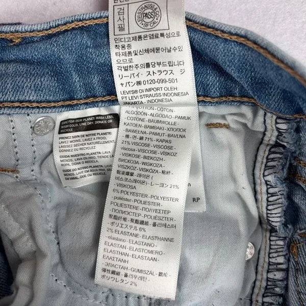 Levi's 724 High Rise Straight Crop Jeans Women's 24 Light Wash Casual Denim euc - Image 11