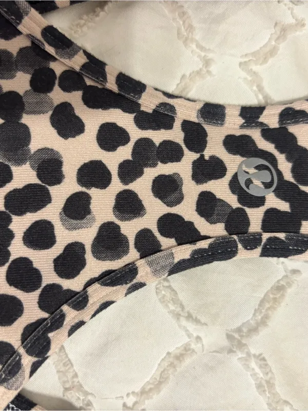 Lululemon athletic tank full length - Image 3