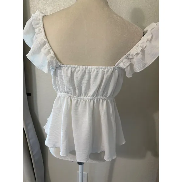 Timing White Flutter Sleeve Peplum Top‎ V-Neck Smocked Back Blouse - Image 4