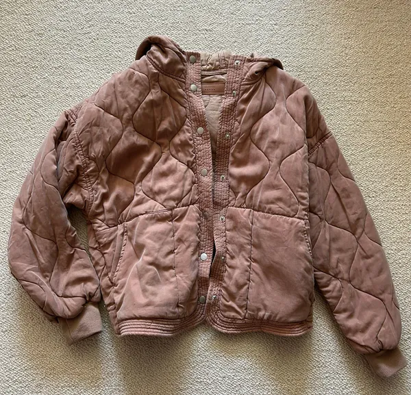 BlankNYC Quilted Jacket With Hood - Image 4