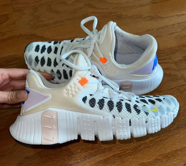Nike Metcons - Image 3