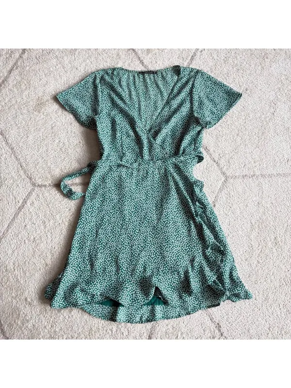 Abercrombie & Fitch Green Floral Wrap Dress Cottagecore Mini Ruffle Hem Sz M - Image 3