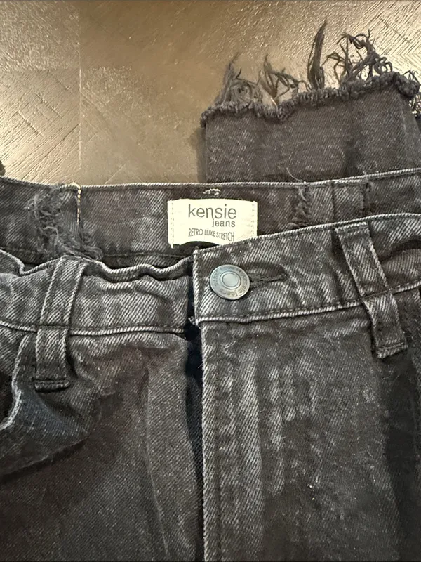Kensie Washed Black High-Rise Wide Leg Jeans with Frayed Hem - Image 2