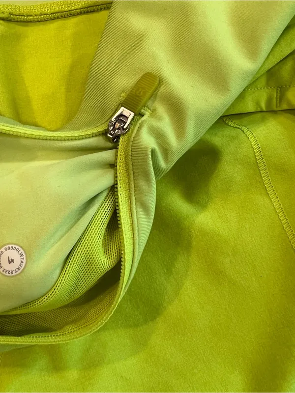 Lululemon Speed Up shorts neon yellow 4 women - Image 2