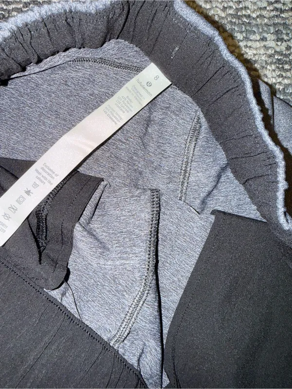 lululemon athletica Heather Gray Drawstring Skort with Pockets - Image 6