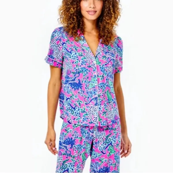 {Lilly Pulitzer} Brand New PJ Woven Short Sleeve Top - Image 3