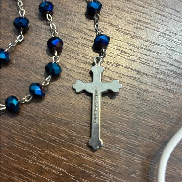 Vintage Terra Jerusalem Rosary relic beads and shimmering Aurora Borealis bead. - Image 3