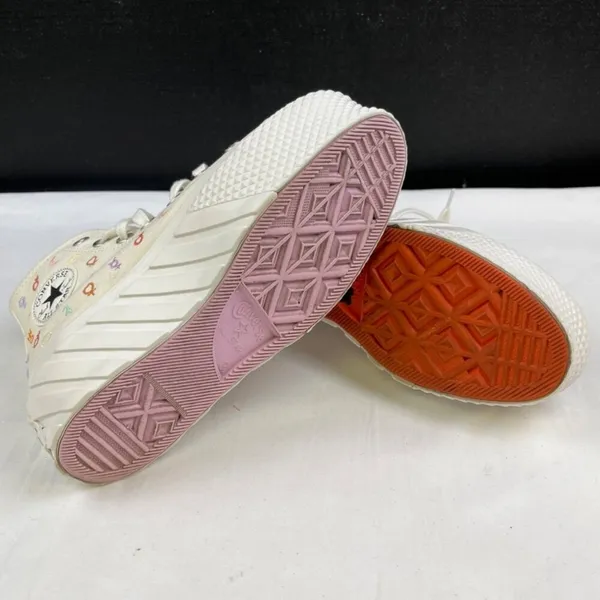 Converse Cuck Taylor Women's White Shoes/Sneakers Sz 5 SKU 4255 - Image 11