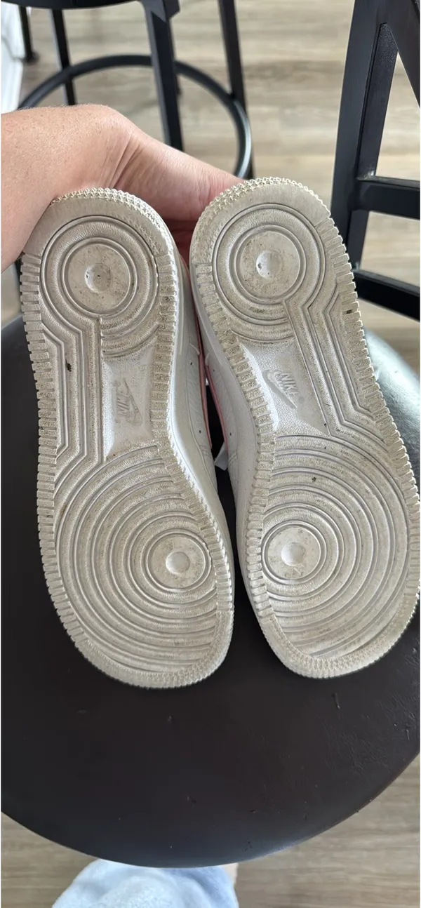 Nike Air Force 1 - Image 3