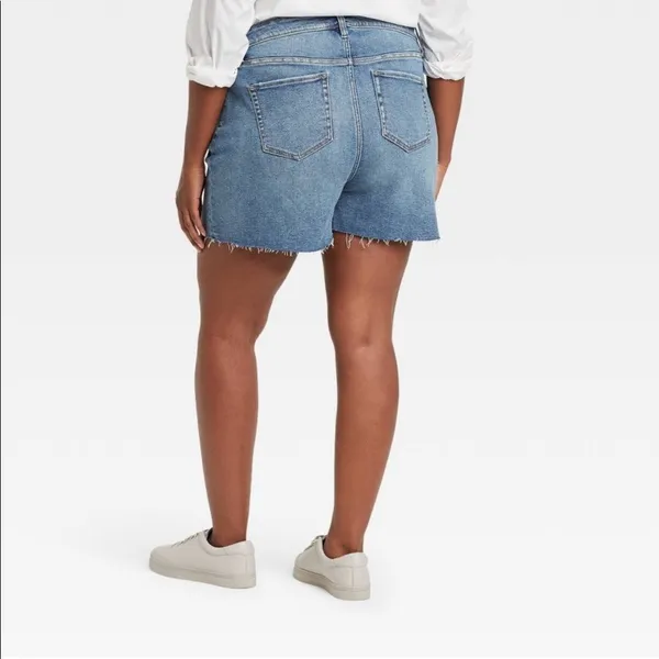 Ava & Viv size 26W denim high rise midi shorts - Image 2