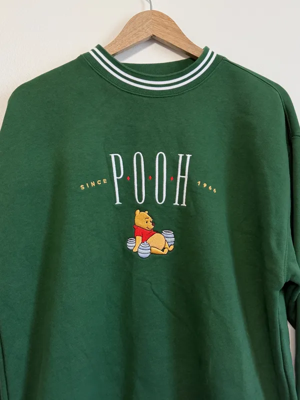 Disney Parks Winnie the Pooh Pullover Sweatshirt Green Size Medium Adult - Image 4