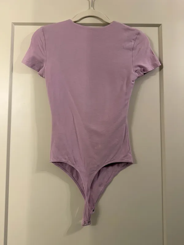 Abercrombie Pink Bodysuit - Image 6