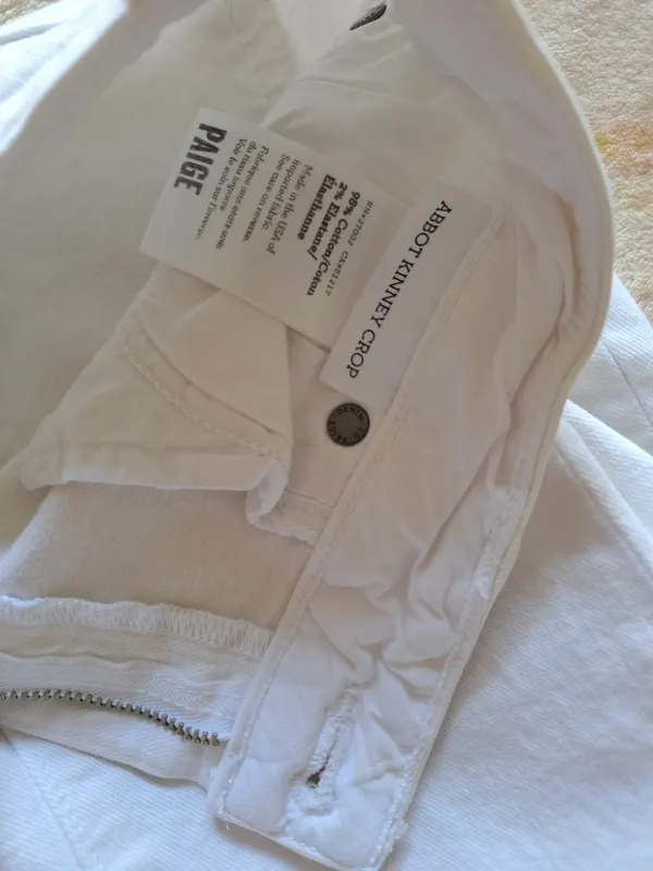 PAIGE Abbot Kinney Crop Jeans White Size 26 (Fits Size 2-4 / S) Est. Size - Image 5