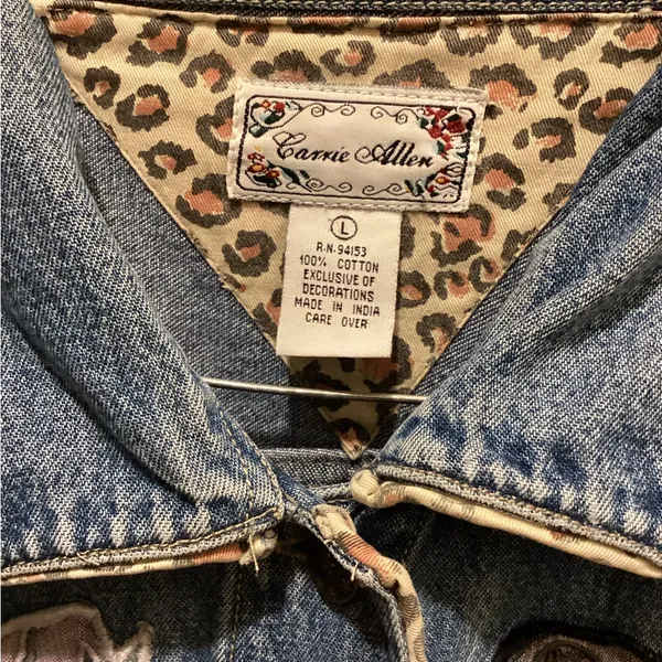 Embroidered Denim Jacket with zoo animal embroidery large - Image 2