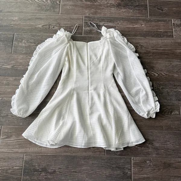 C/MEO Perfect Part White Ruffled Long Sleeve Mini Dress - Image 7
