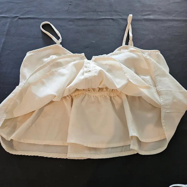 American Eagle Cropped Ruffle Cami Woman’s Size Medium  - Image 8