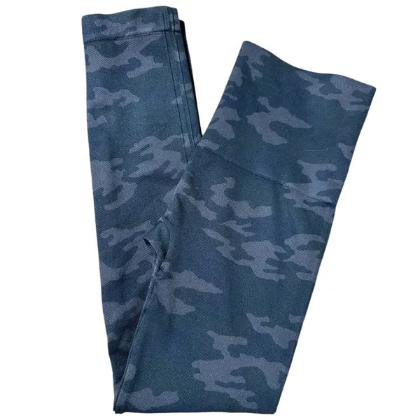 Spanx Women’s Size M Black Camo Seamless Look At Me Now Leggings - Image 8