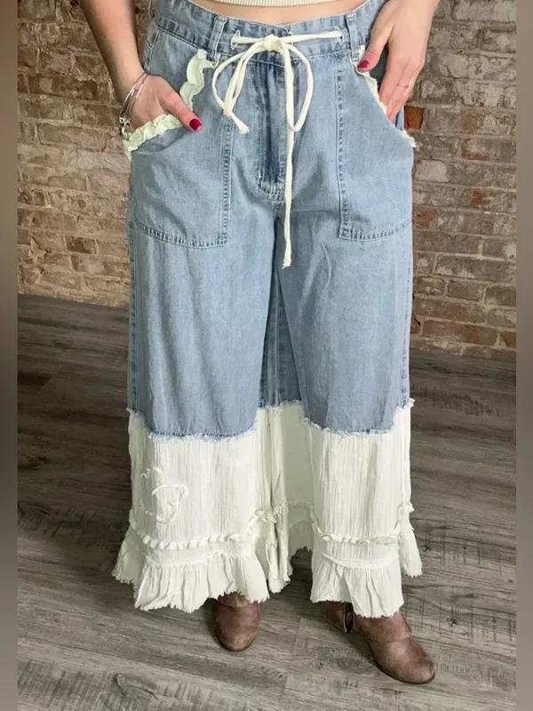 NWT POL Ruffle Hem Contrast Denim Wide Leg Jeans with Drawstring Waist - Image 13