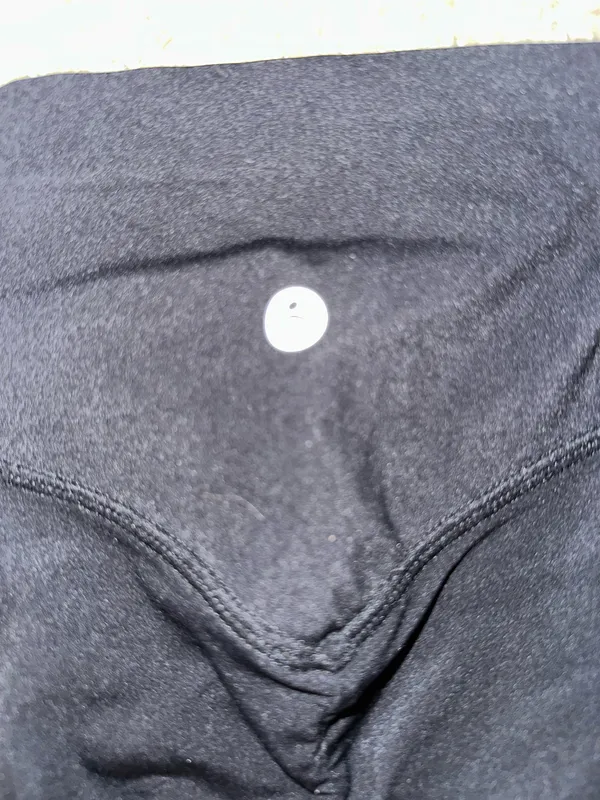 Halara cinched leggings - Image 4