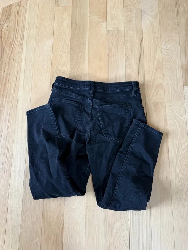 Abercrombie High-Rise Super Skinny Ankle Jeans - Image 5