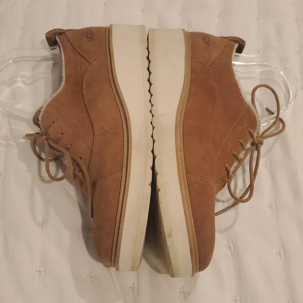 UGG JOHANNA SPILL SEAM OXFORDS platform Oxford shoes in chestnut suede - Image 6