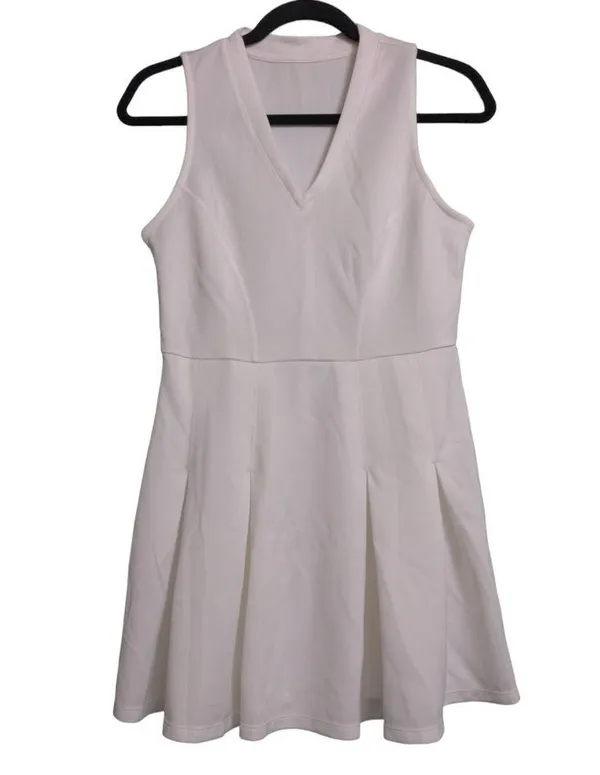 Halara V Neck Sleeveless Side Zipper Pleated Mini Golf Dress White S - Image 3