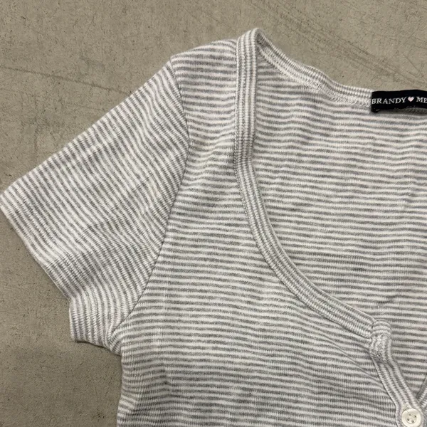 Brandy Melville Gray Striped Crop Top - Image 4