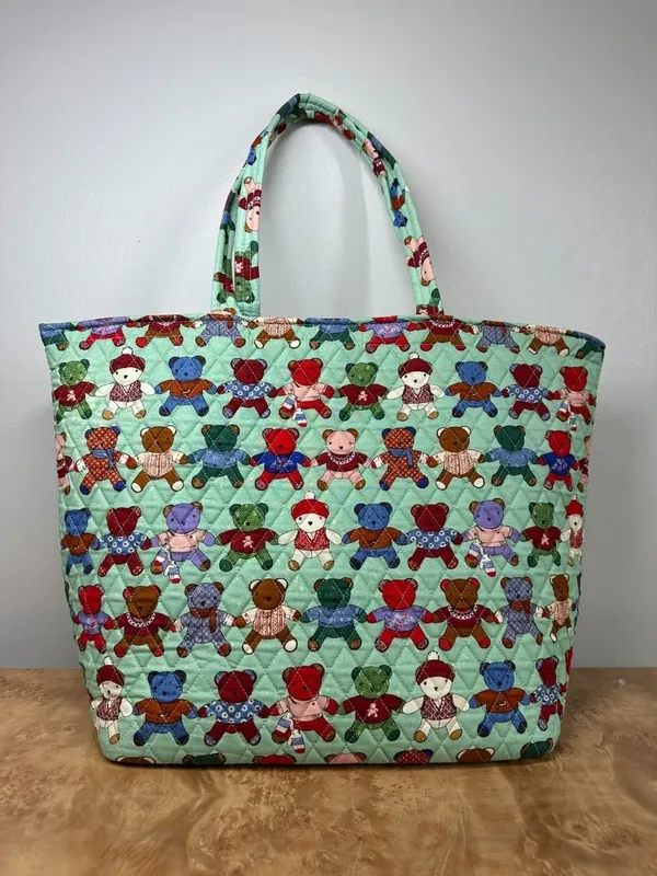 Vera Bradley Toasty Teddies Essential Grand Tote Quilted Cotton Teddy Bear Bag - Image 4
