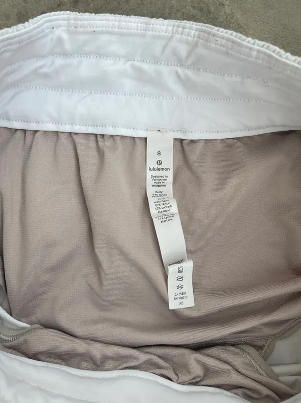 Lululemon Tracker Short 4” - Image 3