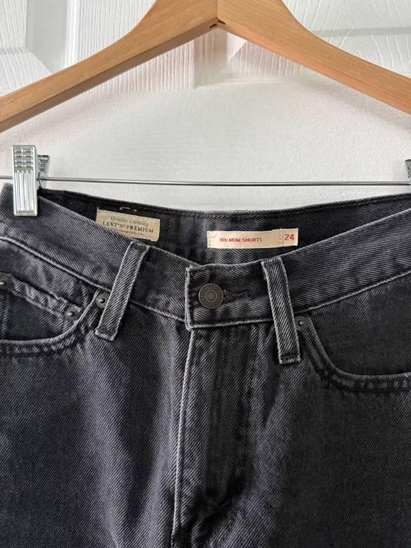Levi's 80s Mom Women's Shorts - Image 8