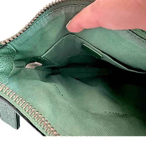 Coach Crossbody‎ Bag Green Pebble Leather Front Pocket Adjustable Strap - Image 8