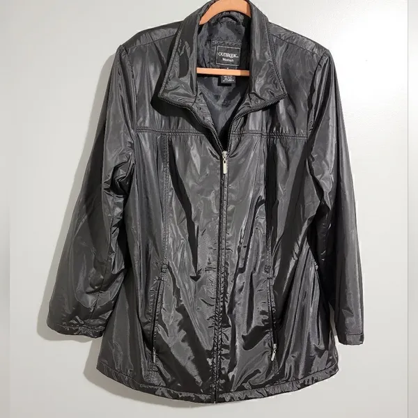 Outbrook Woman Black vintage plus size Coat, Jacket. - Image 3