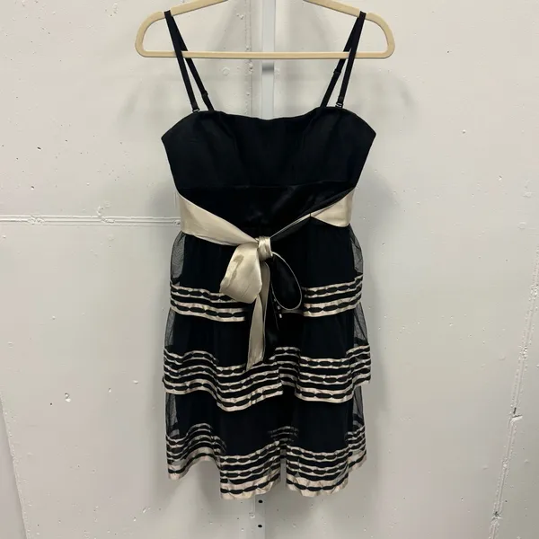Y2K BCBGMaxAzria Silk Strapeless‎ Mini Tiered Babydoll Dress with Tie Black Sz 6 - Image 2