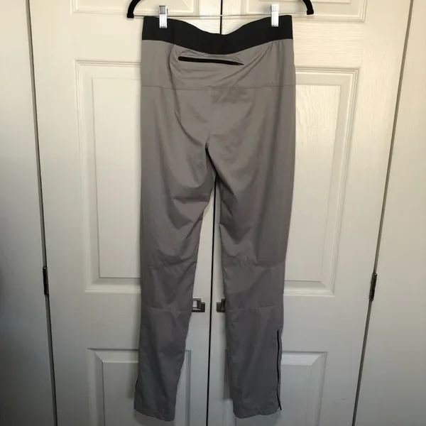 Women’s Black and Grey Nike Reflective Running Pants Size M - Image 7