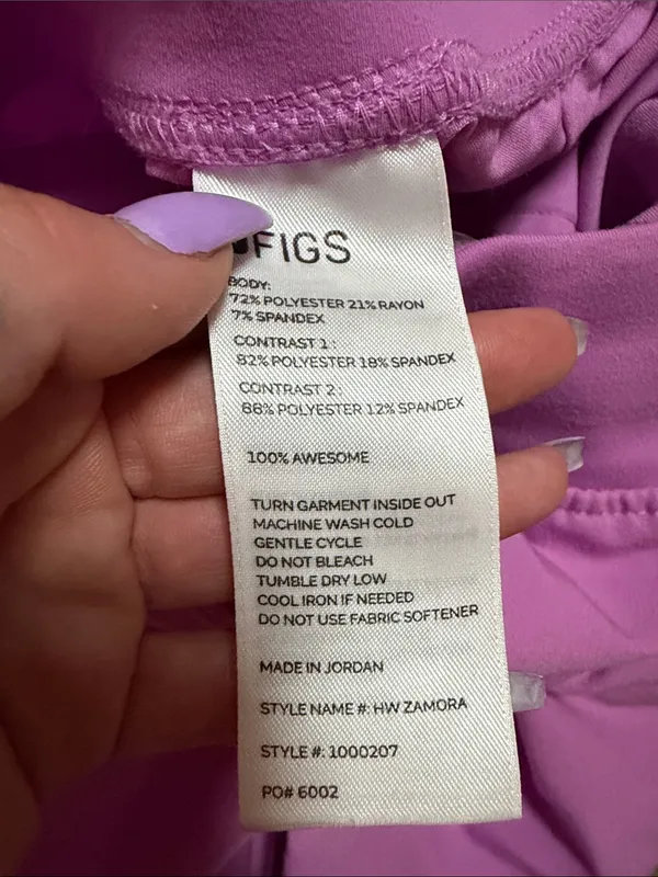 FIGS Pink Cloud 
Two Piece Scrub Set - Image 5
