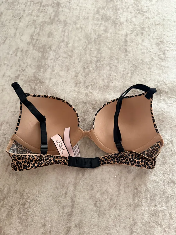 Victoria's Secret Bra - Image 3