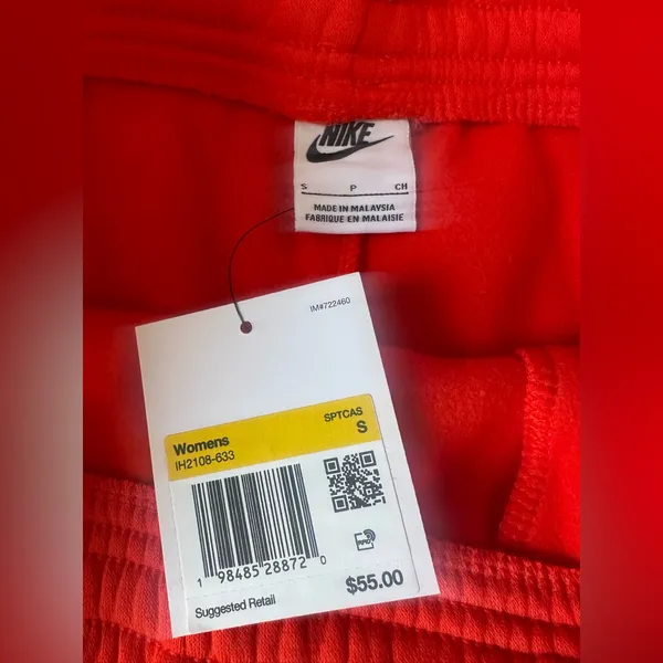 Nike Sportswear Phoenix Fleece Women's Mid-Rise 4" Shorts Picante Red/Sail small - Image 3