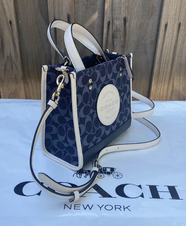 Coach Dempsey Tote 22 In Signature Jacquard With Coach Patch C5638 - Image 2