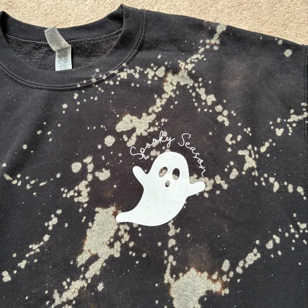 Spooky Season Ghost Bleach Dye Crewneck Sweatshirt Black Gray Size Large - Image 4