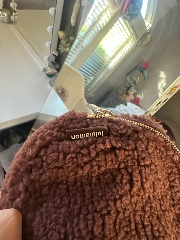 Lululemon Belt Bag - Image 3