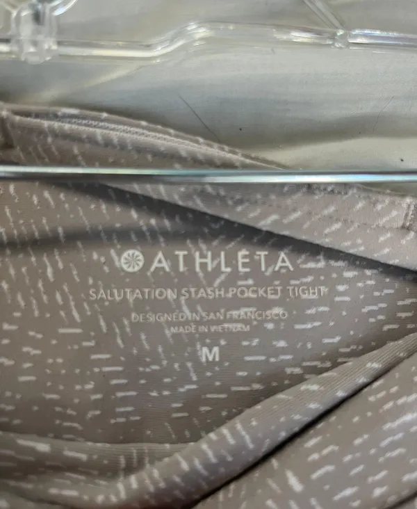 Athleta Salutation Pocket Leggings - Image 4