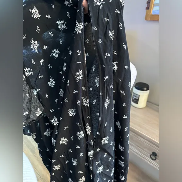 NWT Gap Floral Ruffle Dress - Image 7