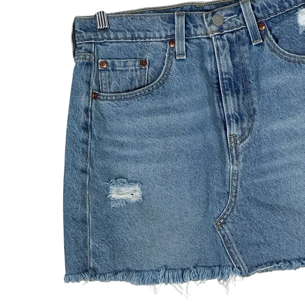 Levi's Mini Skirt Womens 27 Medium Wash Denim Distressed Frayed Hem Casual Y2K - Image 3