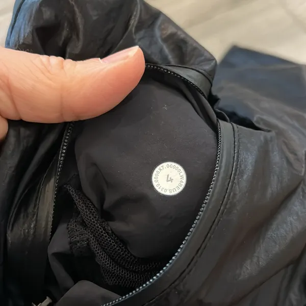 Lululemon Jacket - Image 5