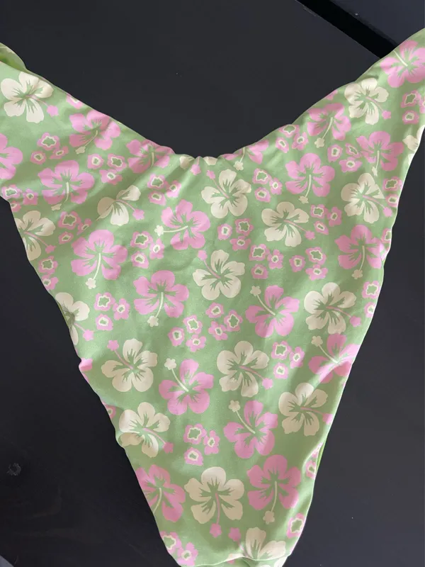 Dippin' Daisy's Bikini Bottoms Floral - Image 4