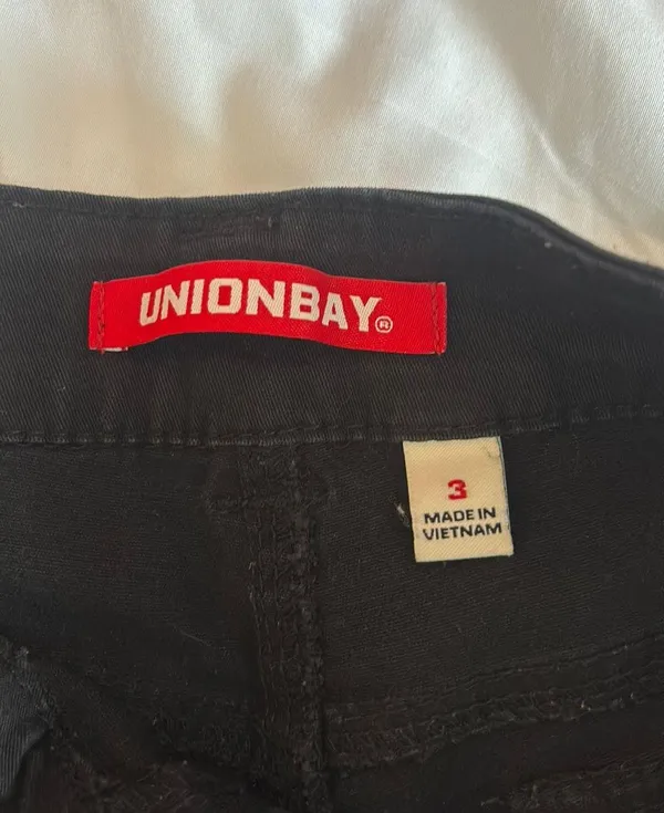 black denim shorts - Image 3