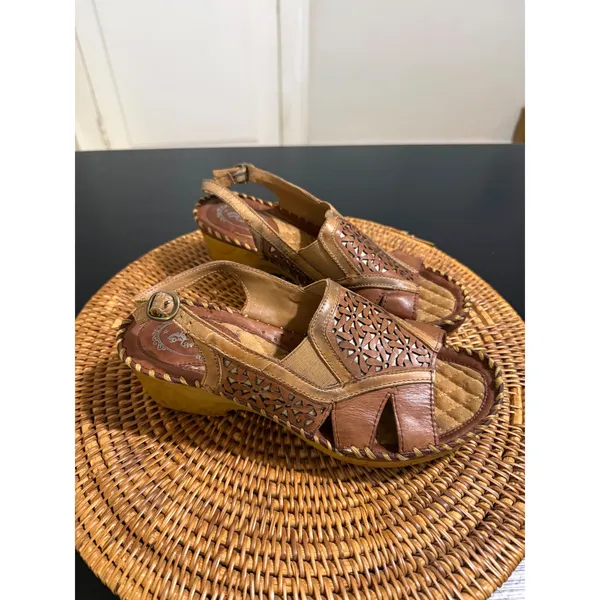 Ariat Brown Leather Laser Cut Floral Wedge Sandals Slingback Clogs Womens 9B - Image 4