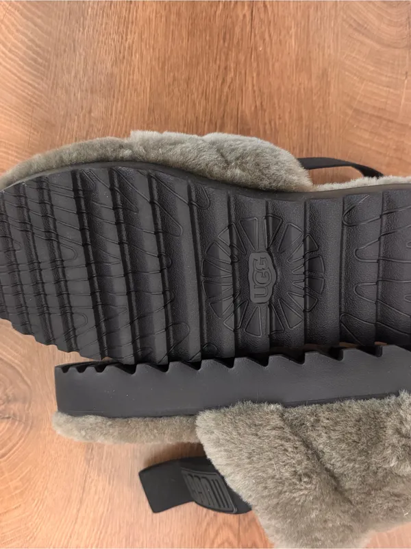 UGG Supper Fluff Slide Sandal in Olive with Black Strap - Image 6