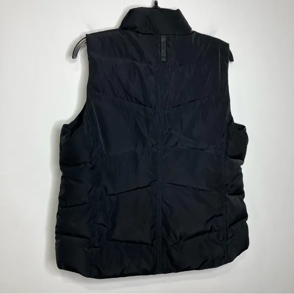 Lands End black down puffer‎ vest size large - Image 5